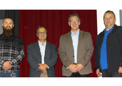 Referent Schramek mit IMV-Vorstand